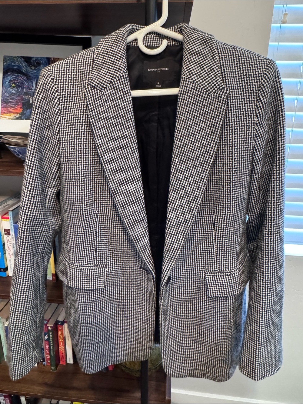 Banana Republic Black and White Houndstooth Blazer